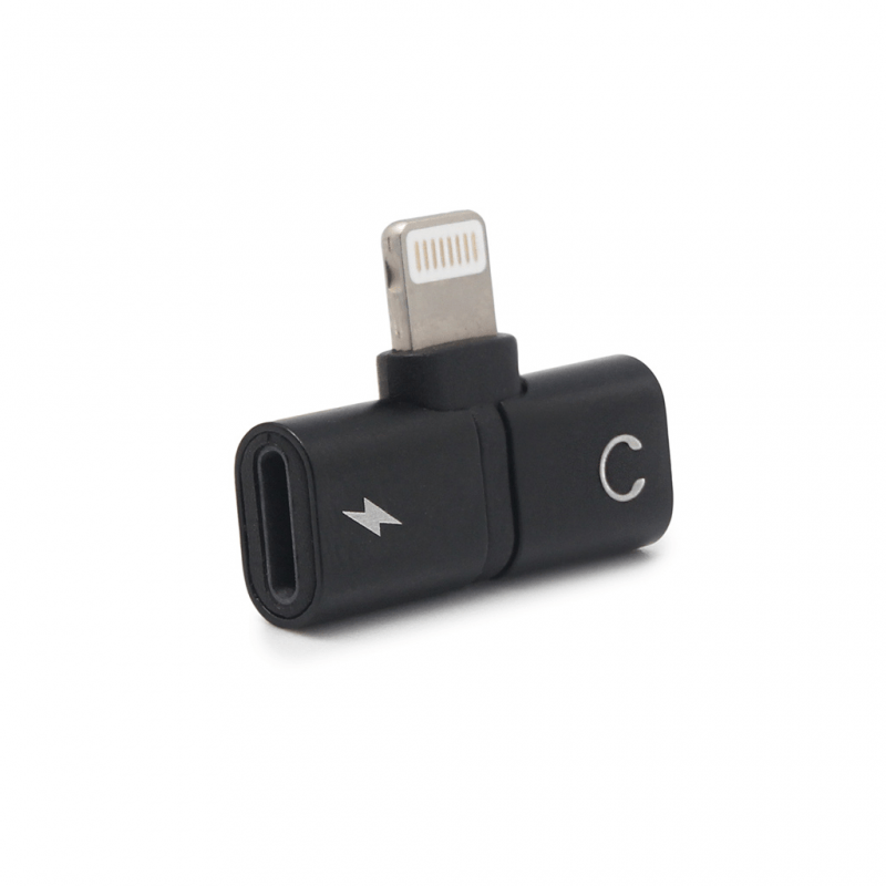 adapter-za-slusalice-i-punjenje-iphone-x-crni-111659-124300-1.png
