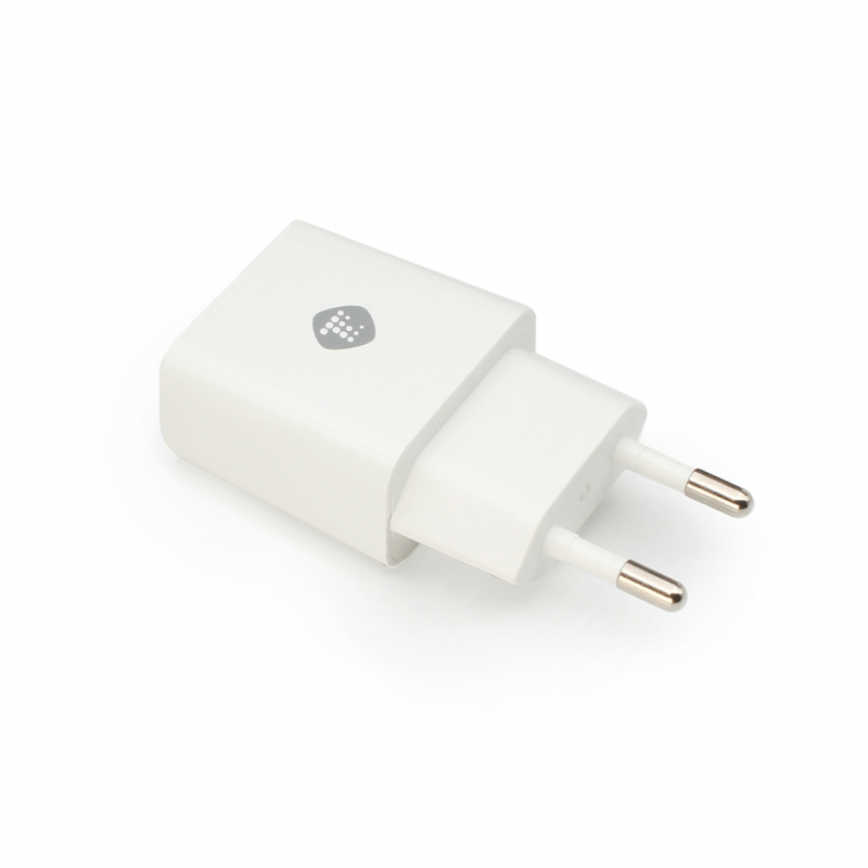 kucni-punjac-teracell-evolution-tc-02-21a-sa-micro-usb-kablom-beli-130863-180383.png